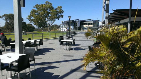 Fairways Clubhouse Bar & Bistro - Accommodation Rockhampton 0