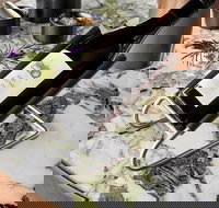 Ten Minutes by Tractor - Accommodation Rockhampton