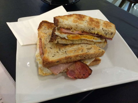 Cafe Di Centro - Accommodation Rockhampton 0