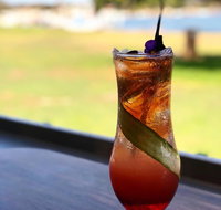 The Dart  Feather - Accommodation Rockhampton