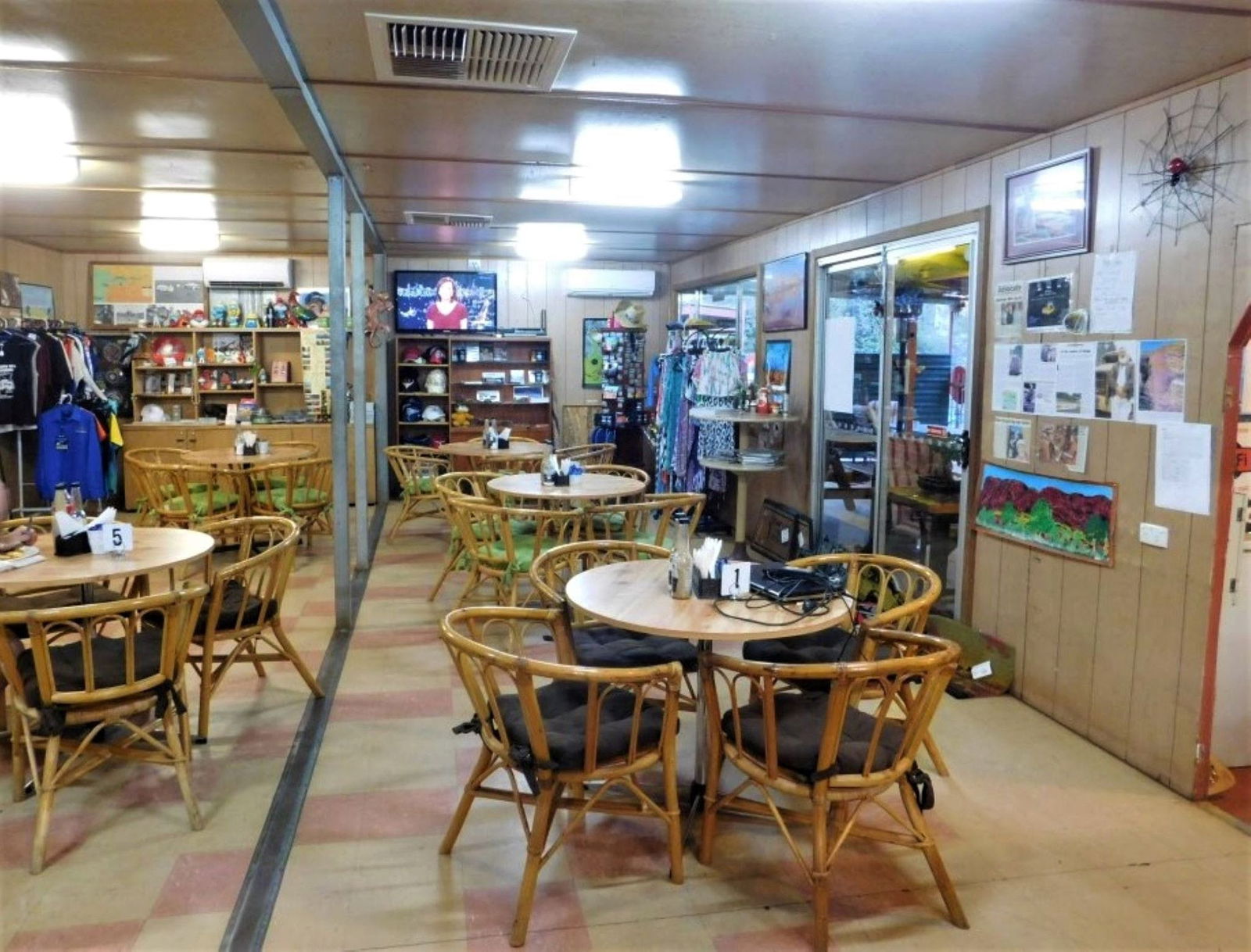 Amoonguna NT Accommodation Rockhampton