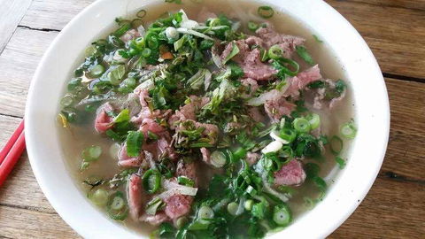 Phuong's Vietnamese Take Away - Accommodation Rockhampton 0