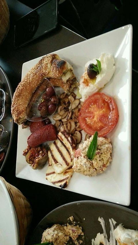 Sultana Resturant & Cafe - Accommodation Rockhampton 0