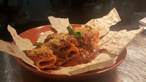 AJO' Dimonius - Accommodation Rockhampton 0