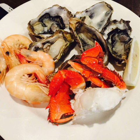 Coral Hedge Brasserie Bar - Accommodation Rockhampton 0