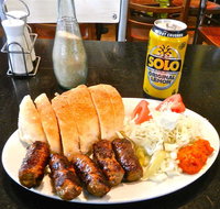 Ditzy Dani's Cafe - Accommodation Rockhampton