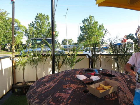 The Daily Life Cafe - Accommodation Rockhampton 0