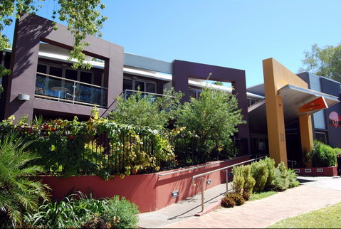 Red Ochre Grill Restaurant - Accommodation Rockhampton 2