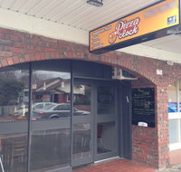Pizza O'Clock - Accommodation Rockhampton