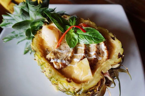 Andaman Thai Restuarant - Accommodation Rockhampton 0