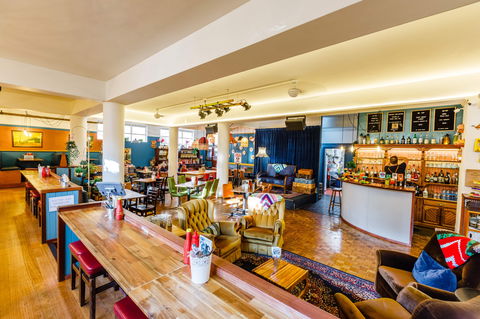 Aunty Ed's Restaurant And Bar - Accommodation Rockhampton 2