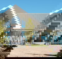 Artwine Cellar Door - Accommodation Rockhampton