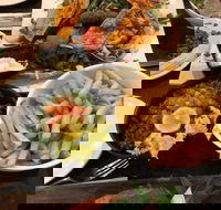 El Minieah Lebanese Restaurant And Cafe - Accommodation Rockhampton
