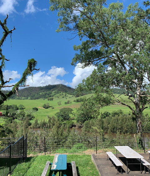 Bellbrook Hotel - Accommodation Rockhampton 1