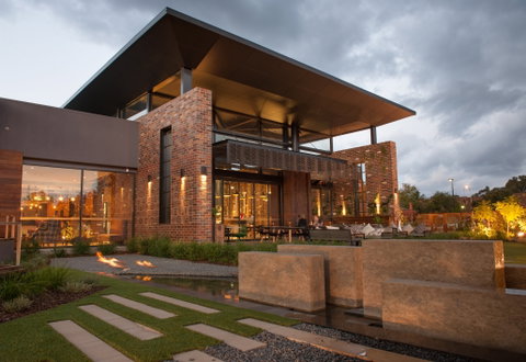Junction Moama - Accommodation Rockhampton 1