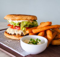 Beachpoint Cafe - Accommodation Rockhampton