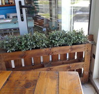 Tucker Road Coffee Merchants - Accommodation Rockhampton