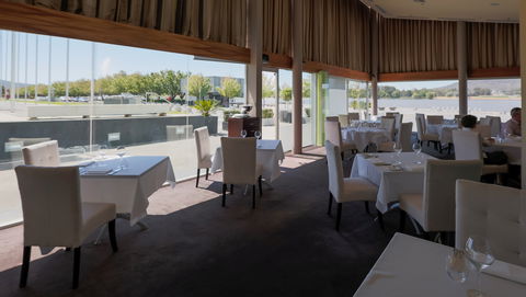 Water's Edge - Accommodation Rockhampton 0