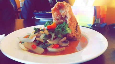 Fat Elephant Thai - Accommodation Rockhampton 0