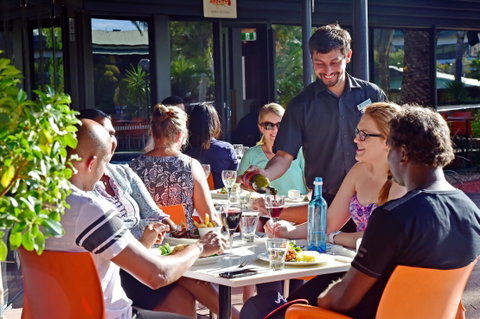 Barra On Todd Restaurant And Bar - Accommodation Rockhampton 2