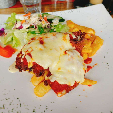 Boots Bar And Restaurant - Accommodation Rockhampton 0