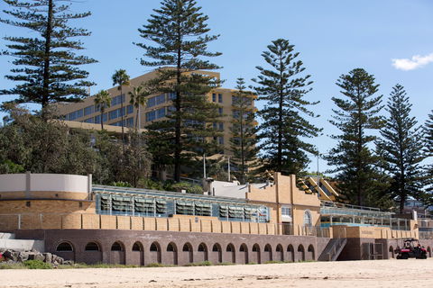Northbeach Pavilion Pizza Restaurant, Bar And Kiosk - Accommodation Rockhampton 1