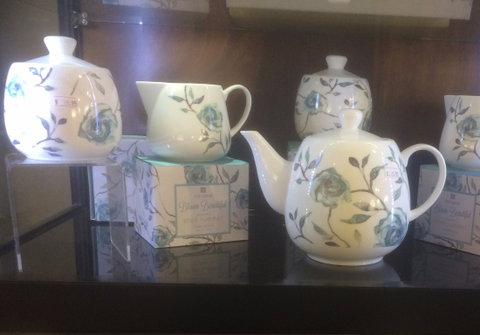 Indulge Tea Garden - Accommodation Rockhampton 2