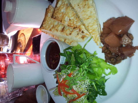 Bistro On Cinders - Accommodation Rockhampton 0