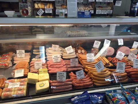 Brot & Wurst - Accommodation Rockhampton 0