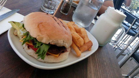 Laguna Jacks Steak House - Accommodation Rockhampton 0