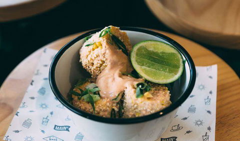 Izzy's Restaurant - Accommodation Rockhampton 3
