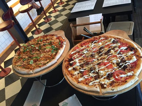 Ugly Pizza - Accommodation Rockhampton 0