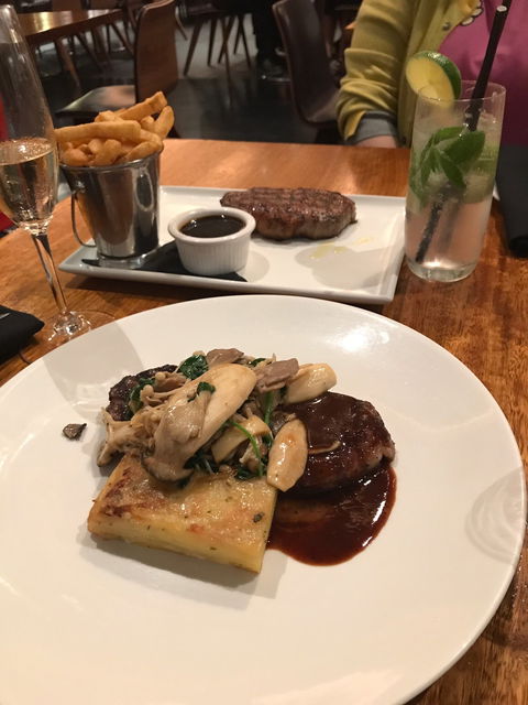 Adelphi Grill - Accommodation Rockhampton 6