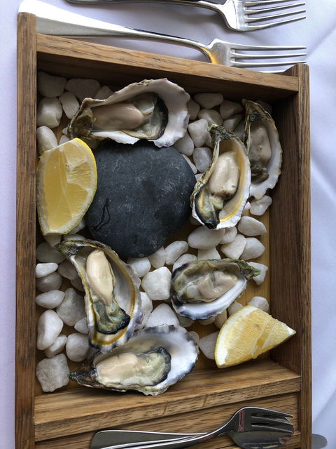 C Restaurant - Accommodation Rockhampton 29