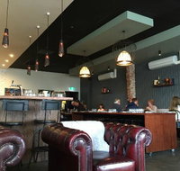 Yours or Mine - Accommodation Rockhampton