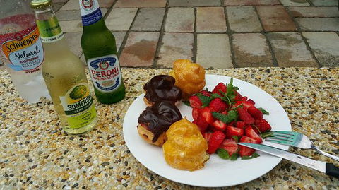 Ken's Humble Pie Shop - Accommodation Rockhampton 9