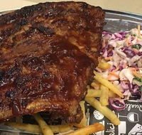 Cannonballs Grill - Accommodation Rockhampton