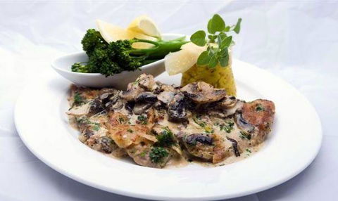 All' Antica Italian Restaurant & Pizzeria - Accommodation Rockhampton 13