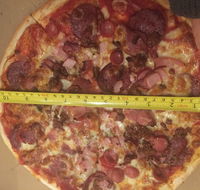 Elvis Pizza - Accommodation Rockhampton