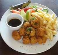 Beachfront Hotel - Accommodation Rockhampton