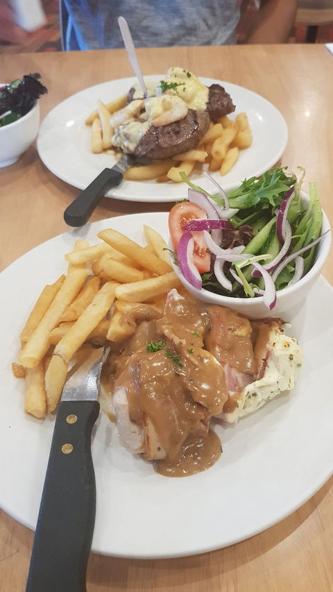 Airport Tavern - Accommodation Rockhampton 6
