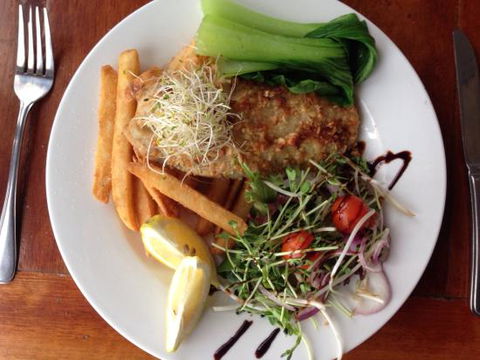 Albert River Wines - Accommodation Rockhampton 0