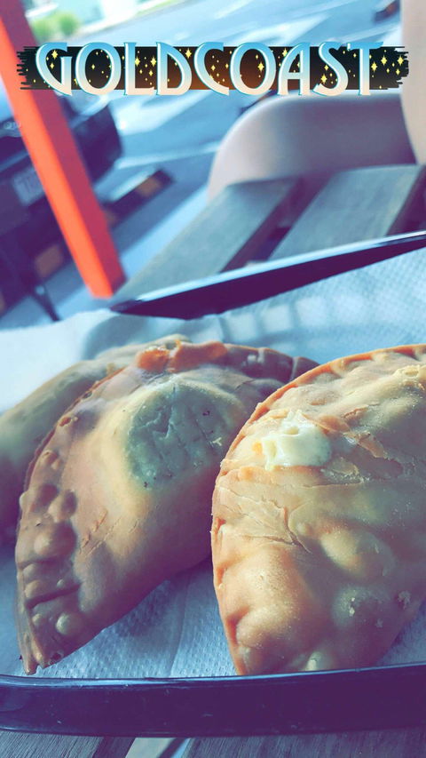 LatinOZ Cuisine & Patisserie - Accommodation Rockhampton 5