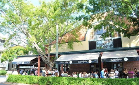 The White Hart - Accommodation Rockhampton 5