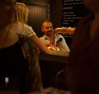 Robbie Brown's - Accommodation Rockhampton