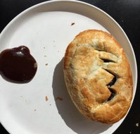 Devil's Den Cafe and Takeaway - Accommodation Rockhampton