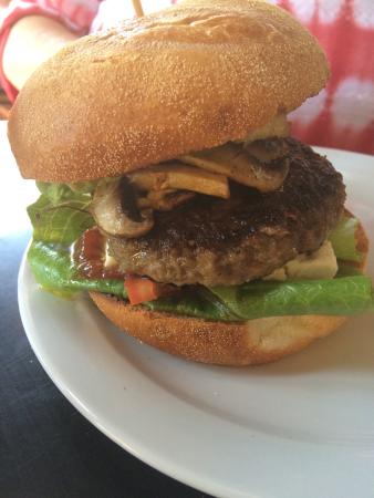 Jules Shoppe - Accommodation Rockhampton 0