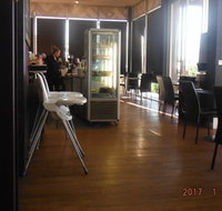 Monica's - Accommodation Rockhampton
