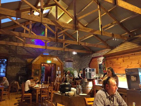 The Old Wool Store Cafe & Restaurant - Accommodation Rockhampton 0