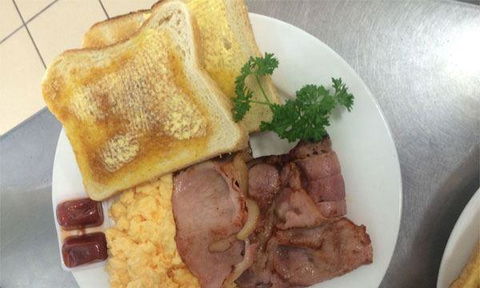 Coolum Seafoods - Accommodation Rockhampton 0
